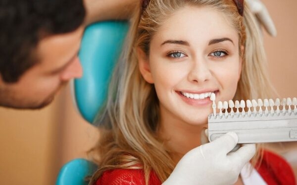 Dán sứ Veneer là dịch vụ gì?