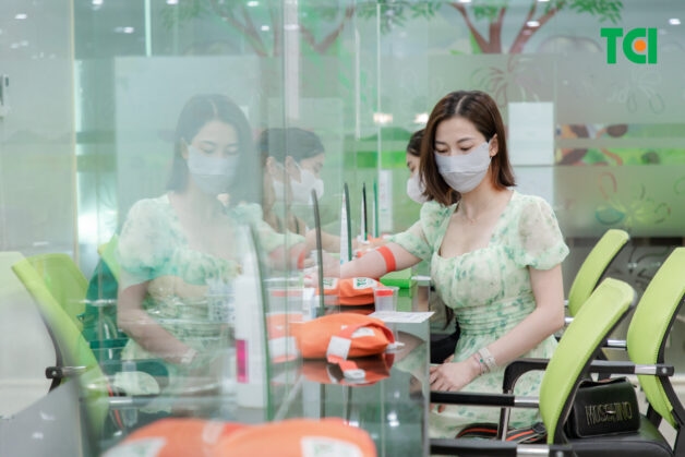 Các yếu tố ảnh hưởng đến chi phí tiêm vắc xin viêm gan B dành cho người lớn