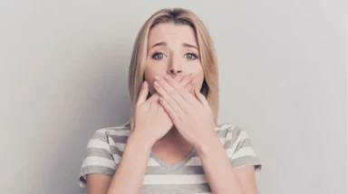 Hôi miệng mùi trứng thối và nguyên nhân