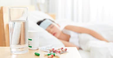 Dùng thuốc trị cảm lạnh cho trẻ đừng bỏ qua những lưu ý này