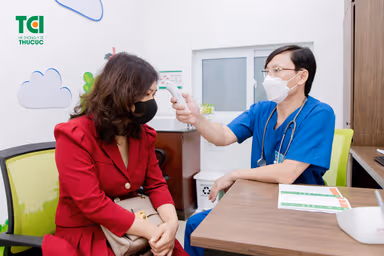 Khuyến cáo tiêm chủng bạch hầu cho người lớn