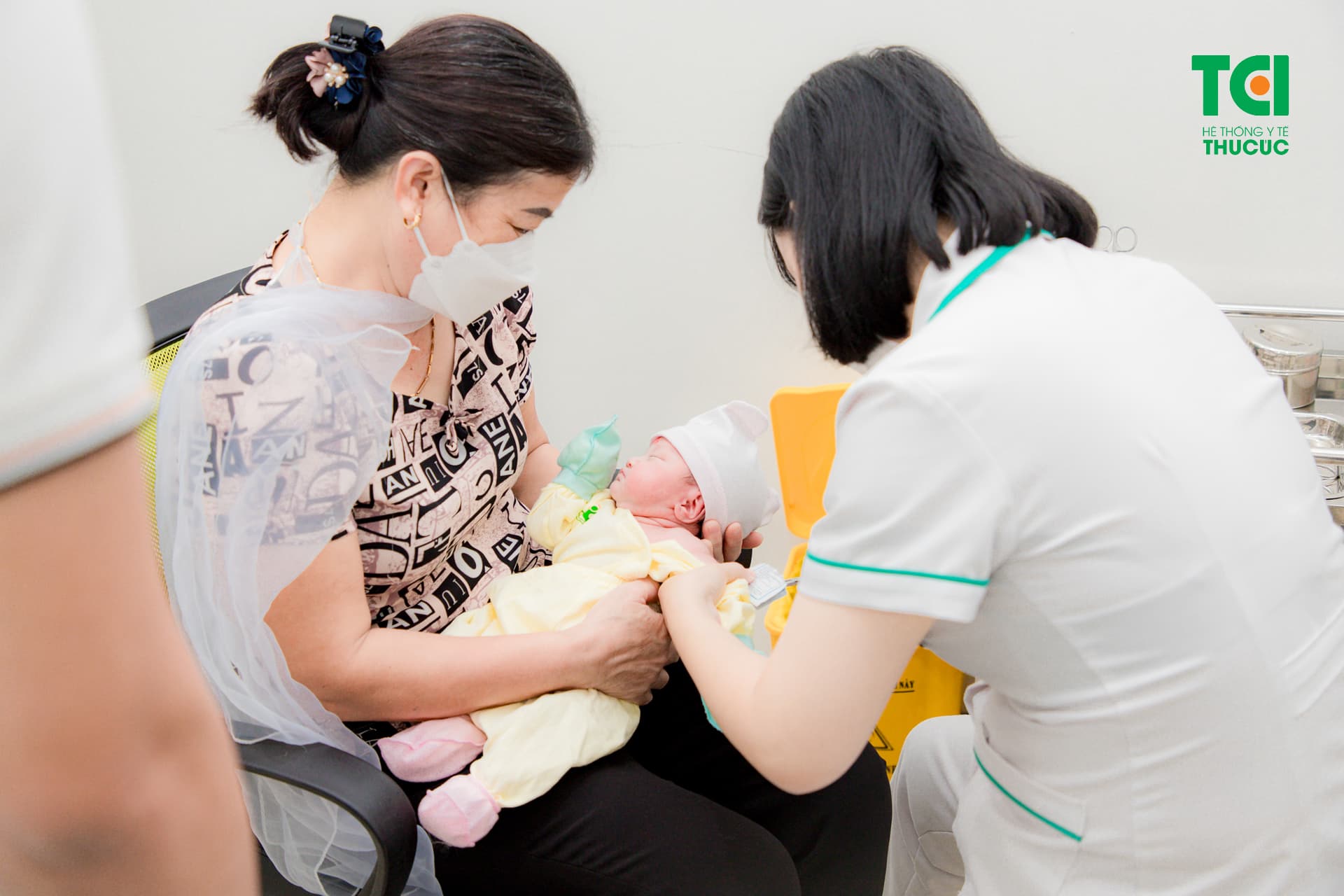 Việc tiêm vacxin lao đúng lịch sẽ đảm bảo hiệu quả phòng ngừa bệnh lao cho trẻ