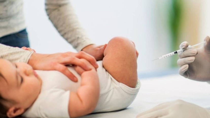 Các triệu chứng sau tiêm vắc xin bại liệt cần đưa đi cấp cứu ngay