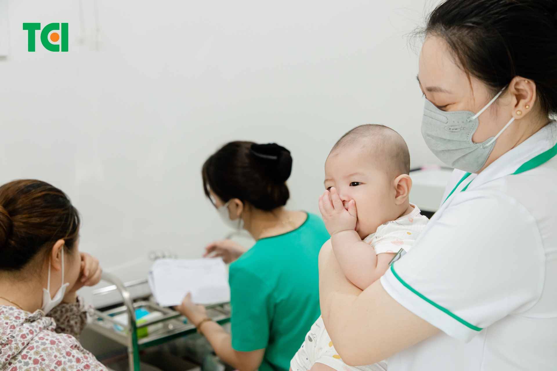 phân biệt các loại vacxin dựa vào dạng của kháng nguyên sử dụng khi tạo ra vắc xin