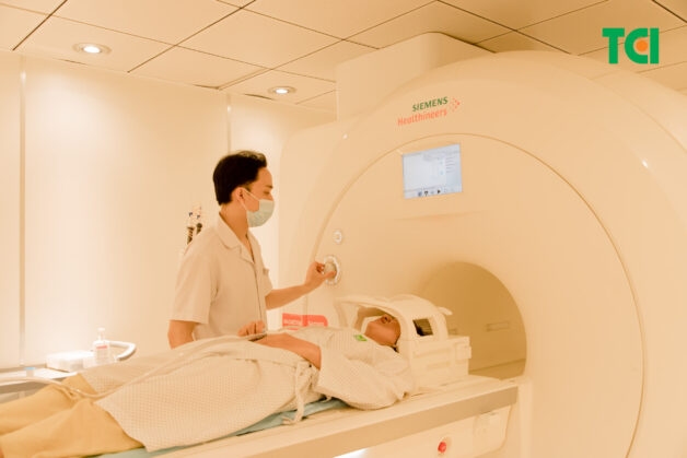 Thăm khám sớm khi thoát vị đĩa đệm dấu hiệu xuất hiện