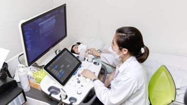 Tìm hiểu những triệu chứng ung thư tuyến giáp thường gặp