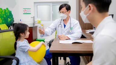 3 Điều cần biết khi tiêm vacxin viêm gan A cho trẻ