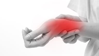 Hội chứng De Quervain: Những điều bạn cần biết