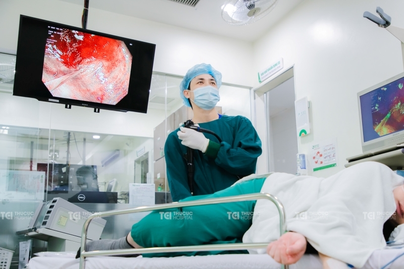Người bệnh được khám với các bác sĩ giỏi, nhiều năm kinh nghiệm