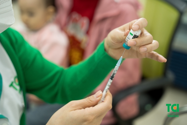 Tổng quan về vắc xin thủy đậu trong chương trình tiêm chủng trẻ em