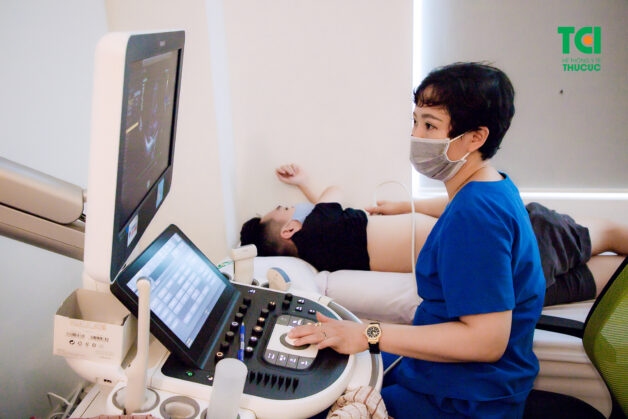 Siêu âm tim chẩn đoán bệnh.