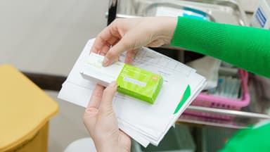 Vắc xin Synflorix: Công dụng, phác đồ và lưu ý tiêm