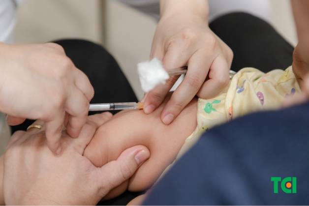 tiêm vắc xin phòng sởi quai bị rubella