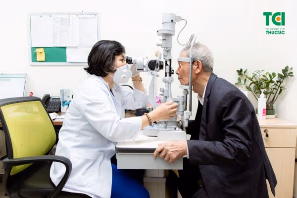 5 lưu ý giúp đau mắt đỏ mau khỏi