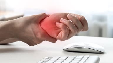 Hội chứng ống cổ tay “quen mặt” nhưng nguy hiểm hơn bạn nghĩ