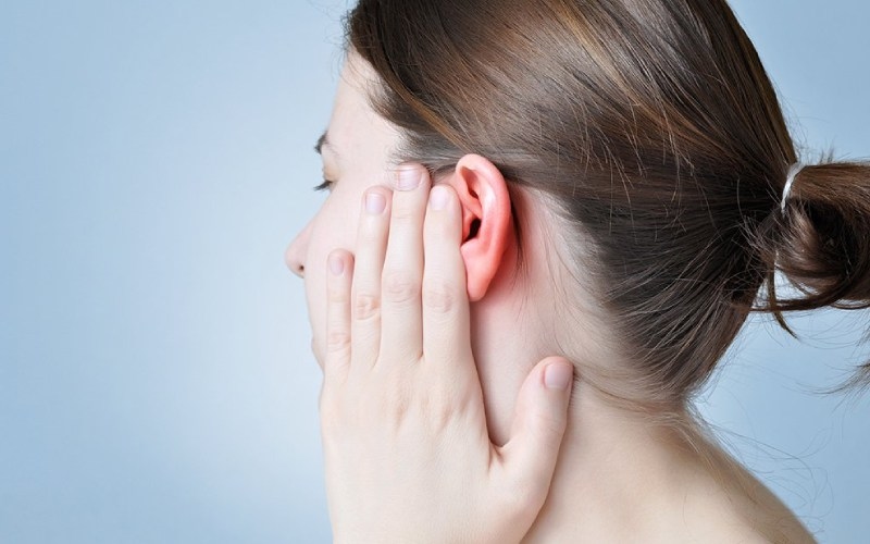 biểu hiện của viêm tai