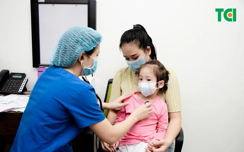 khám sức khỏe định kỳ cho trẻ