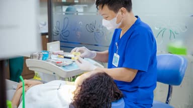 Hóa giải mối lo “trồng răng hàm có đau không”