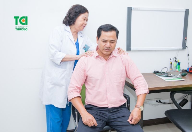 trị trật khớp hiệu quả tại Thu Cúc TCI