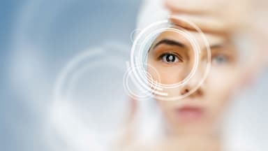 Đục thủy tinh thể là gì và khi nào cần phẫu thuật Phaco