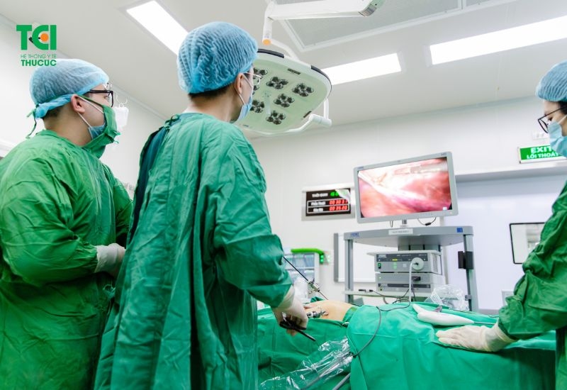 nguyên nhân thoát vị bẹn và cách điều trị