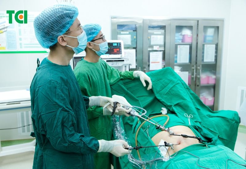 phẫu thuật thoát vị bẹn