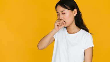 Thỉnh thoảng bị ợ chua có sao không và thời điểm cần thăm khám