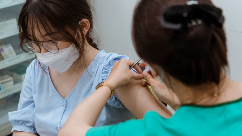 Có nên tiêm phòng chống ung thư cổ tử cung và tầm quan trọng