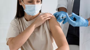 Tiêm phòng ung thư cổ tử cung: Độ tuổi phù hợp