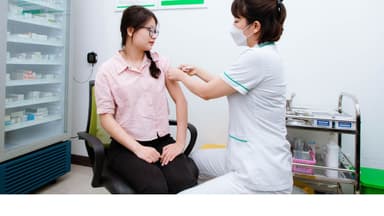 Tiêm thuốc phòng tránh ung thư cổ tử cung và những điều cần biết