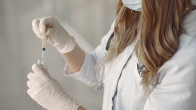 Biến chứng sau tiêm chủng: Hiểu để không sợ hãi