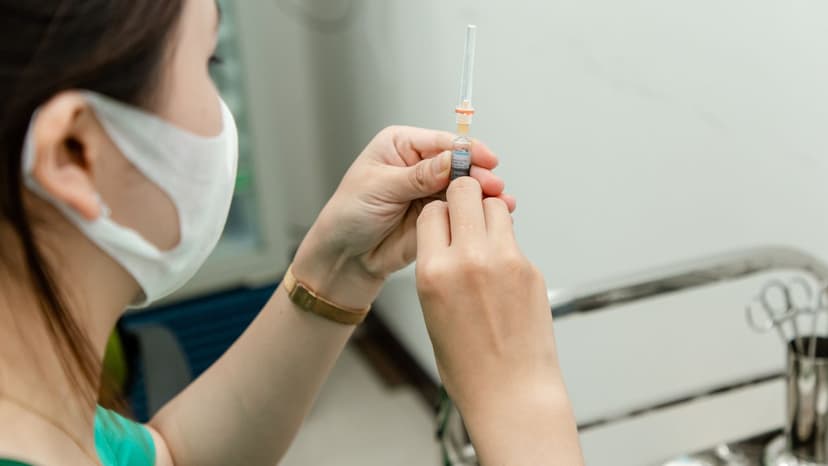 Nguyên nhân nhiều bé tiêm 5 trong 1 bị phản ứng mạnh