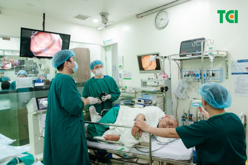 Nội soi đại tràng đóng vai trò quan trọng bậc nhất trong chẩn đoán Crohn