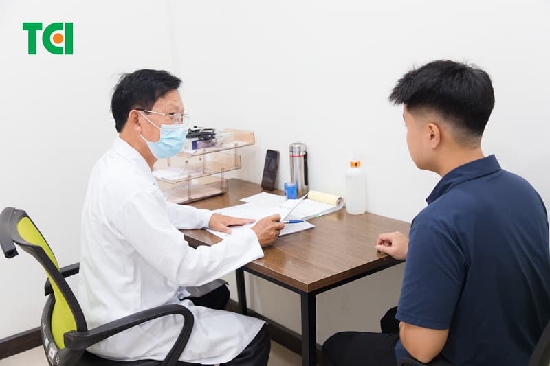 Nếu bạn có tiền sử gia đình mắc ung thư tụy, từng bị viêm tụy mãn tính hoặc có rối loạn di truyền liên quan, hãy chủ động trao đổi với bác sĩ để được tư vấn tầm soát định kỳ