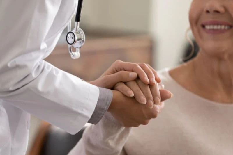 các bác sĩ thường dựa vào một số yếu tố quan trọng, được tổng hợp trong các chỉ số tiên lượng quốc tế