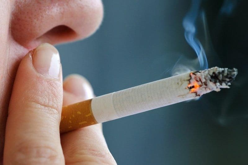 ung thư tụy tăng lên đáng kể ở những người hút thuốc lá lâu năm