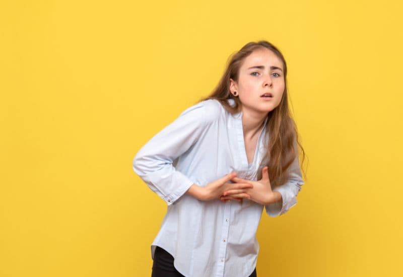 Ợ nóng tức ngực