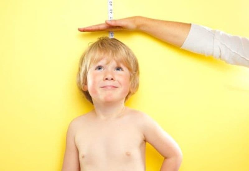 Trẻ biếng ăn thấp còi là nỗi trăn trở chung của nhiều gia đình có con nhỏ hiện nay.