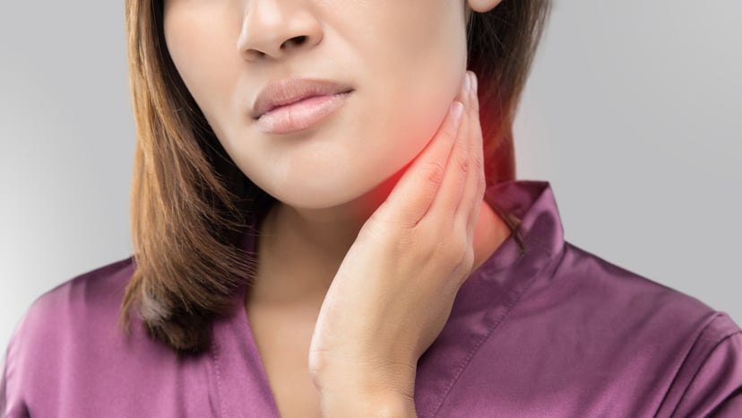 Triệu chứng khối u tuyến giáp dễ gặp ở giai đoạn đầu