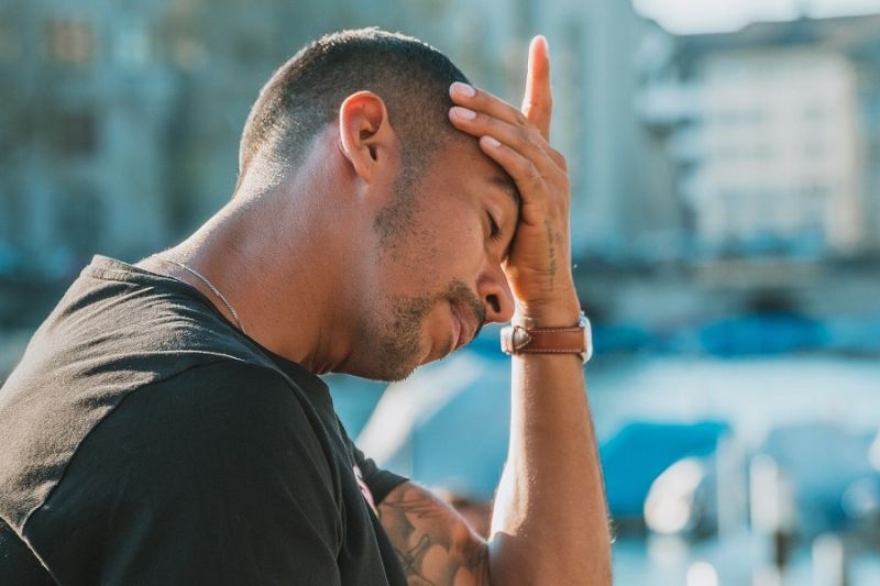 càng lớn tuổi, nguy cơ mắc các khối u ác tính ở não càng cao