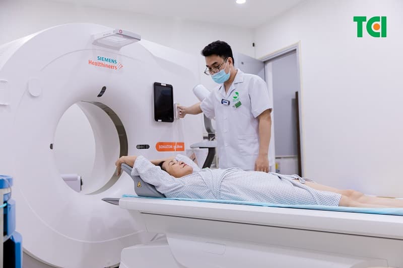 chụp CT giãn phế quản