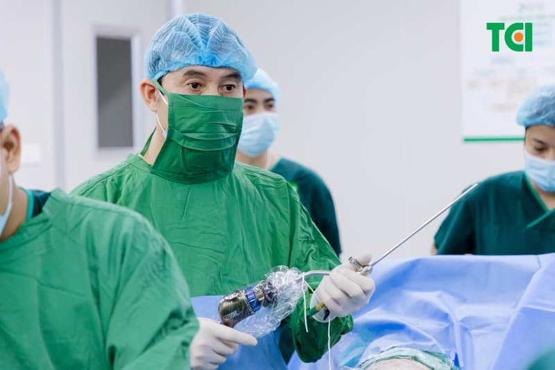 Tiêu chí lựa chọn cơ sở tán sỏi thận nội soi uy tín