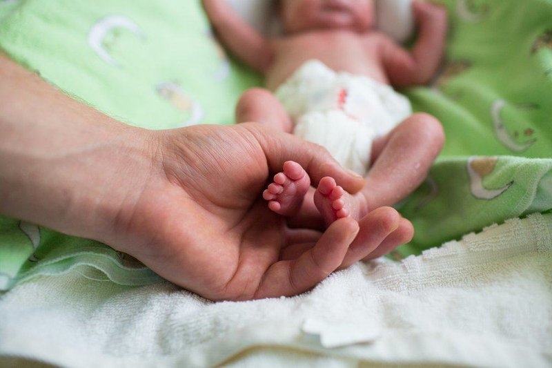 Nếu các cơn hen không được kiểm soát, tình trạng thiếu oxy do khó thở kéo dài có thể gây ra các rủi ro cho thai nhi