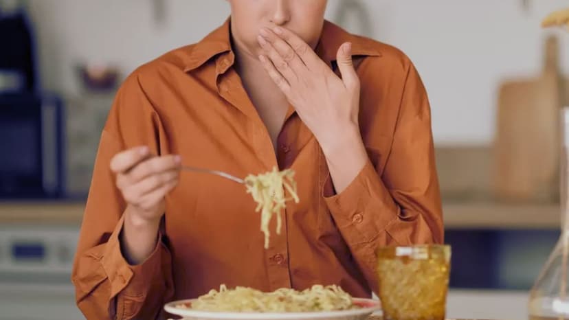 Ăn xong bị ợ hơi có phải do bệnh lý? Hiểu để xử trí đúng