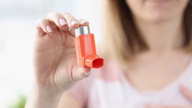 Bỏ túi các loại thuốc điều trị bệnh phổi tắc nghẽn mạn tính