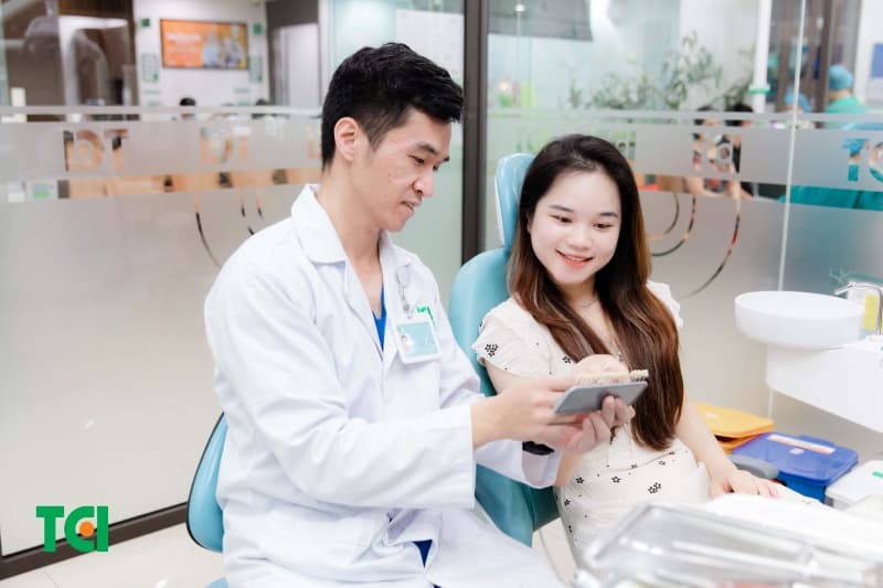 Bọc răng sứ không cần mài phù hợp với những tình trạng răng nào?