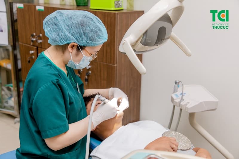 Chữa viêm lợi tụt lợi: Cần tìm đến nha khoa uy tín để điều trị dứt điểm