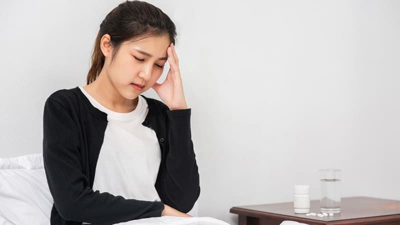 Đau nửa đầu là gì và cách điều trị ra sao