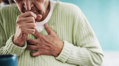 Giải đáp băn khoăn bệnh lao kháng thuốc sống được bao lâu