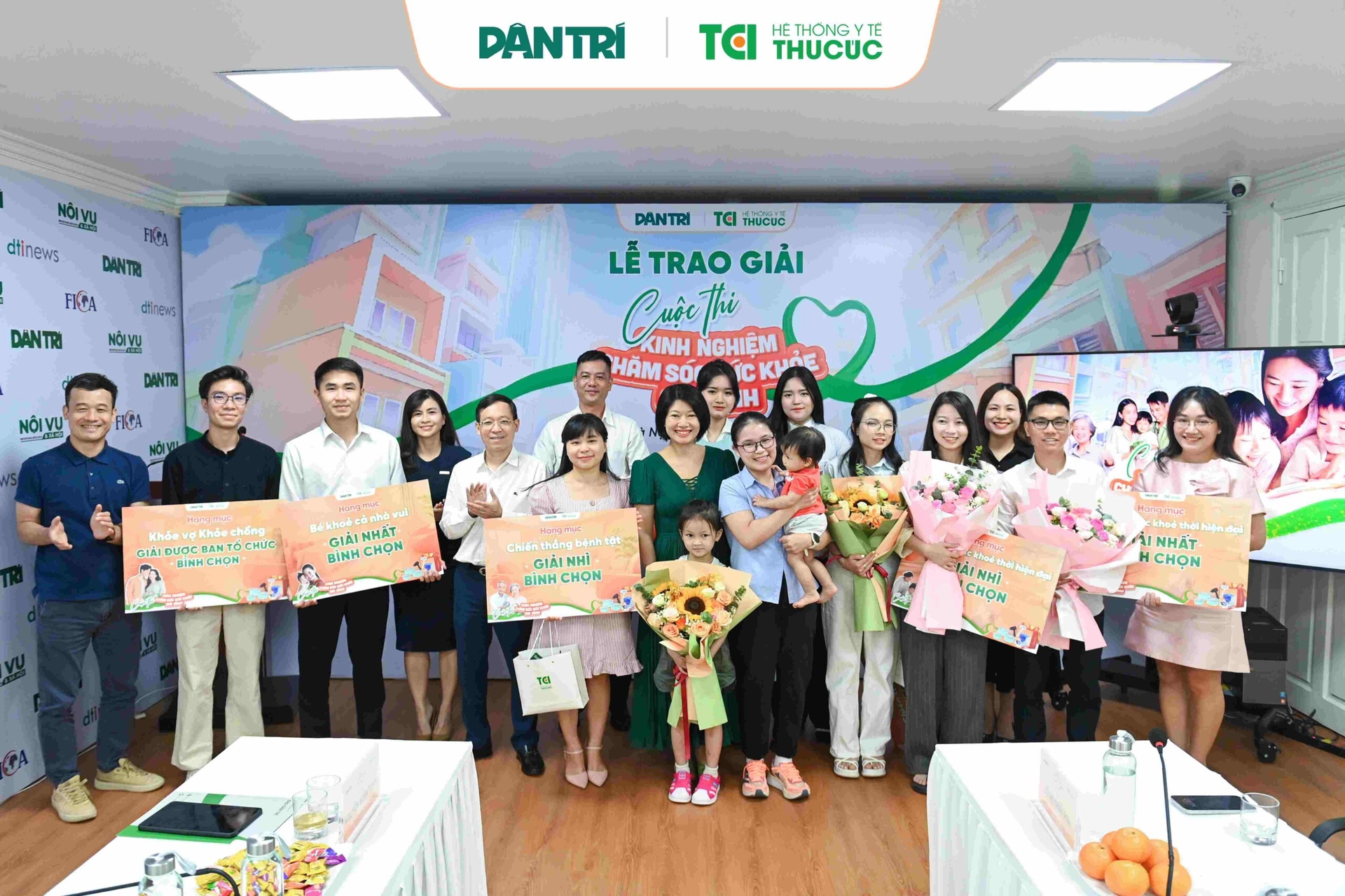 Buổi trao giải Cuộc thi “Kinh nghiệm chăm sóc sức khỏe gia đình”